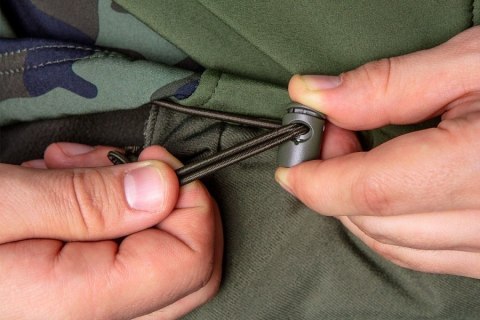 KURTKA SOFTSHELL CAMO S KURTKA SOFTSHELL CAMO S