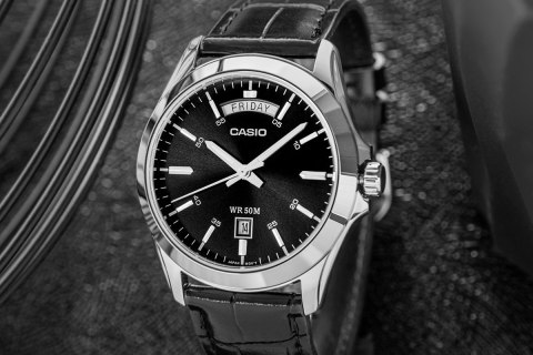 Zegarek Męski Casio MTP-1370L-1AVDF + BOX Zegarek Męski Casio MTP-1370L-1AVDF + BOX