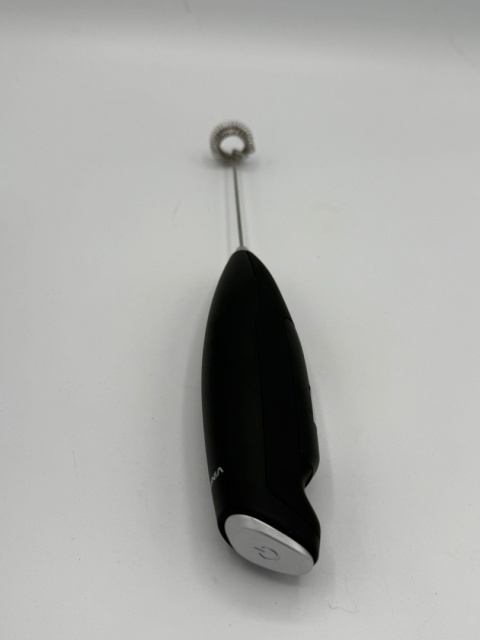 "VINATO Milk Frother 9300: Zmień Swoją Kawę w Codzienny Rytuał Luksusu!