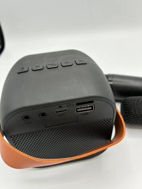 Zostań Gwiazdą! Zestaw Karaoke Duo – Głośnik + 2 Mikrofony (Efekty Głosu)